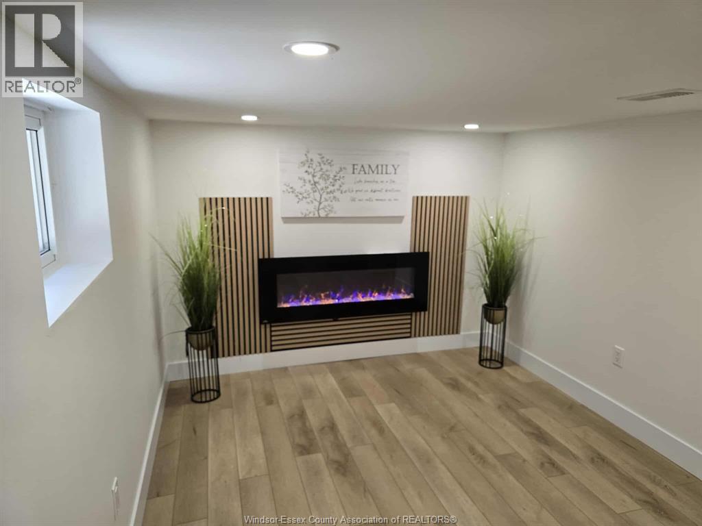 364 CLINTON STREET, Windsor, Ontario, N8X1A6 — Photo 20