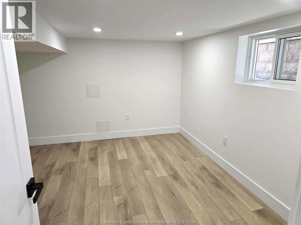 364 CLINTON STREET, Windsor, Ontario, N8X1A6 — Photo 25