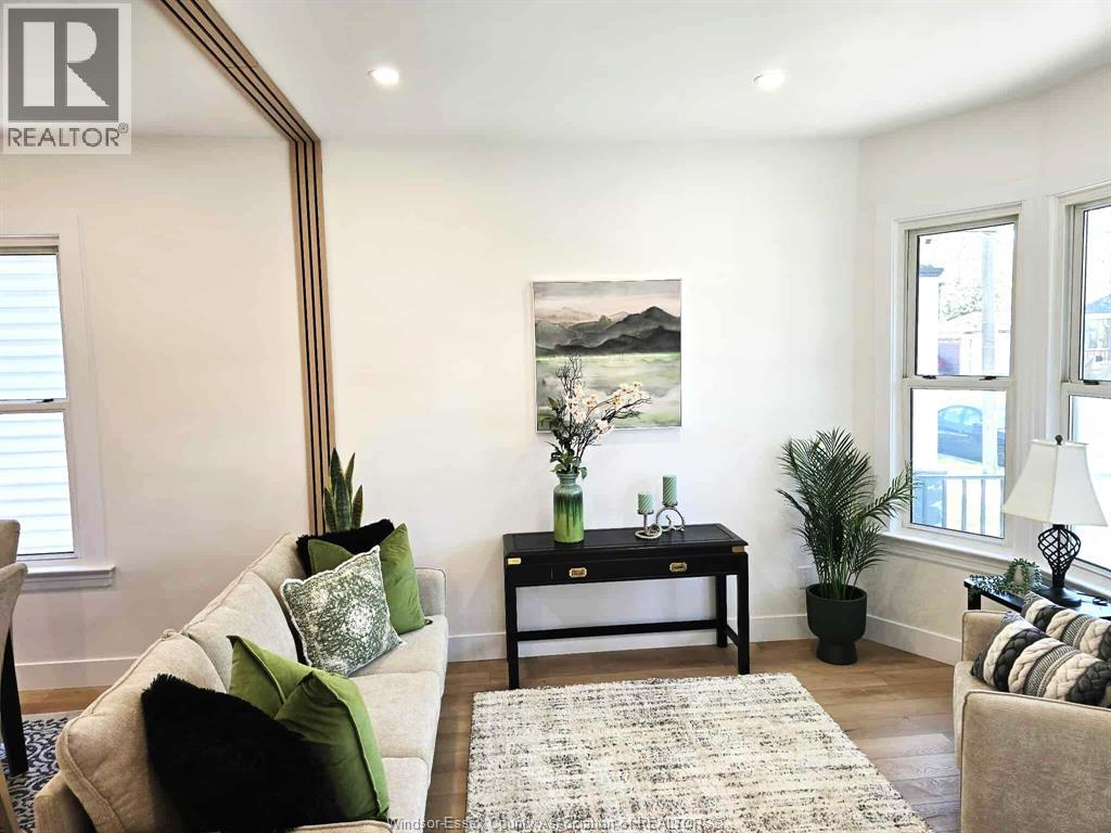 364 CLINTON STREET, Windsor, Ontario, N8X1A6 — Photo 5