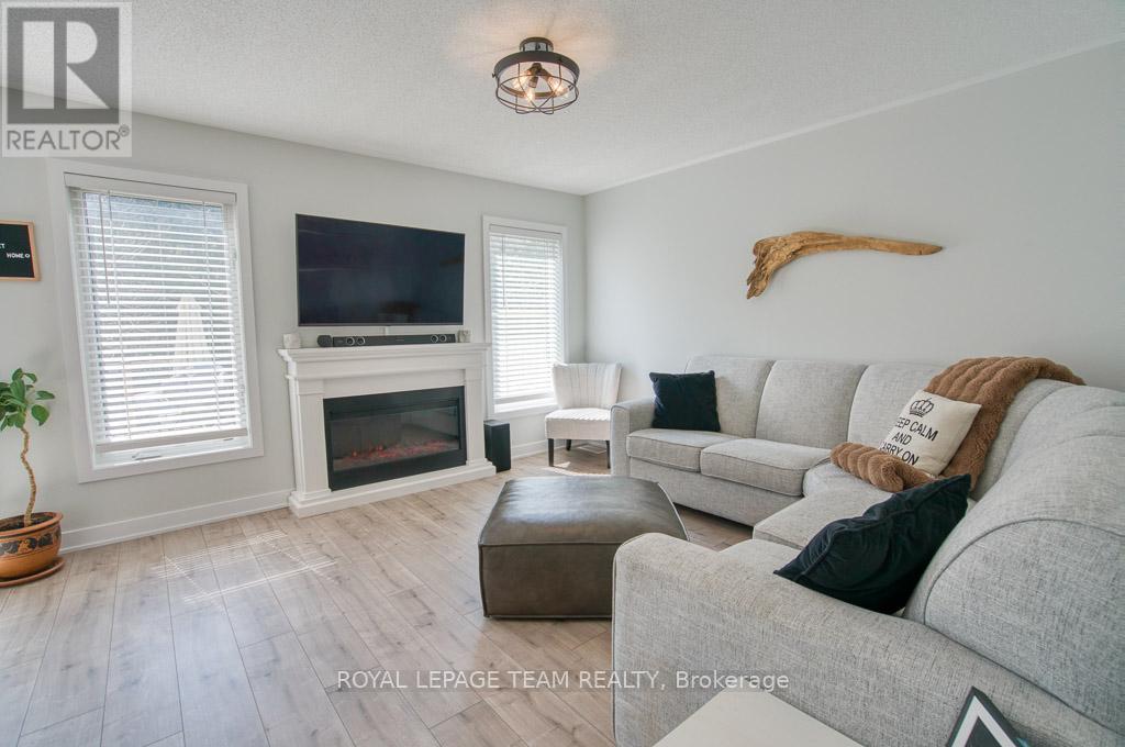 129 MAESTRO AVENUE, Ottawa, Ontario, K2S0V4 — Photo 8