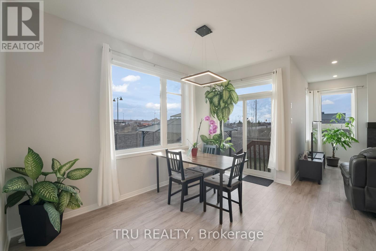 1 STOKES DRIVE, Carleton Place, Ontario, K7C0J6 — Photo 4