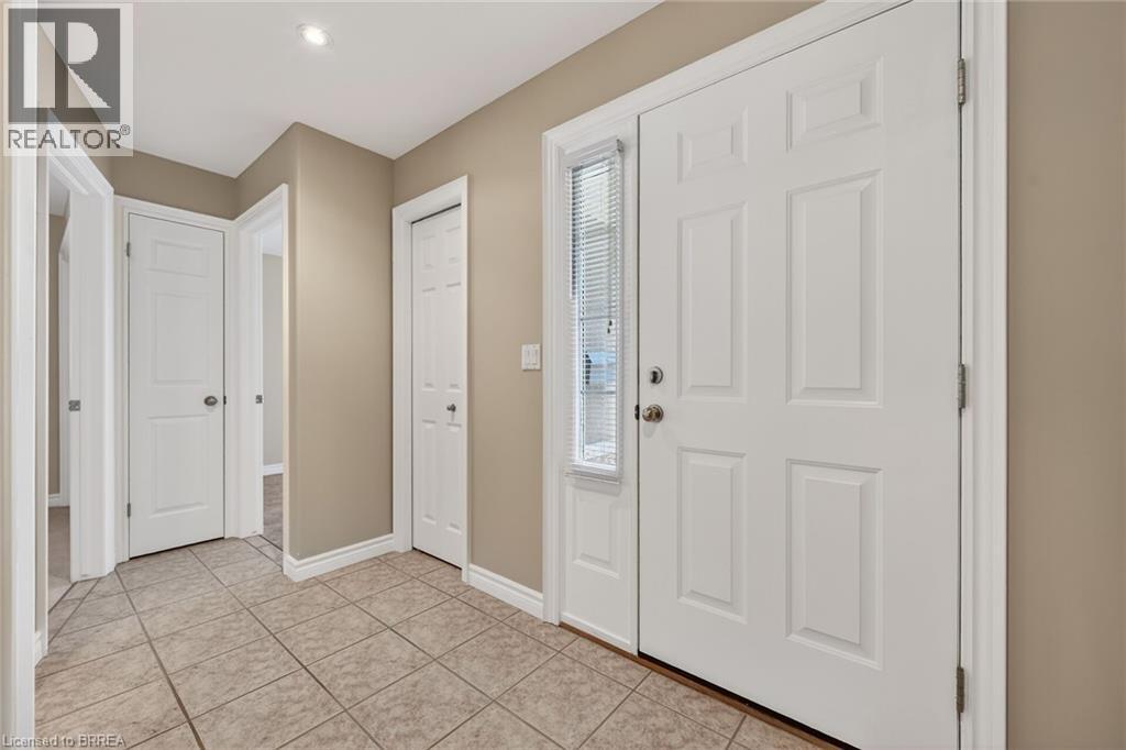 76 MANN Avenue, Simcoe, Ontario, N3Y5K4 — Photo 3