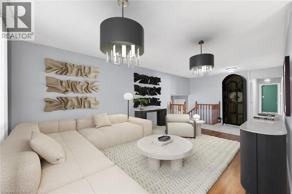 19 LYNWOOD Drive, Hamilton, Ontario, L8E3E7 — Photo 10