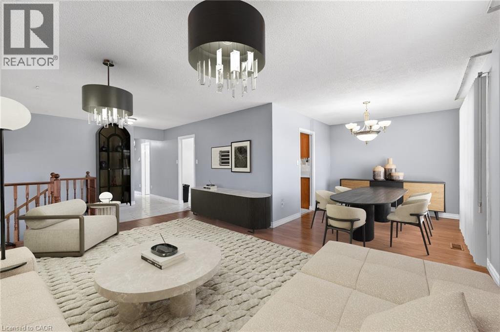 19 LYNWOOD Drive, Hamilton, Ontario, L8E3E7 — Photo 12