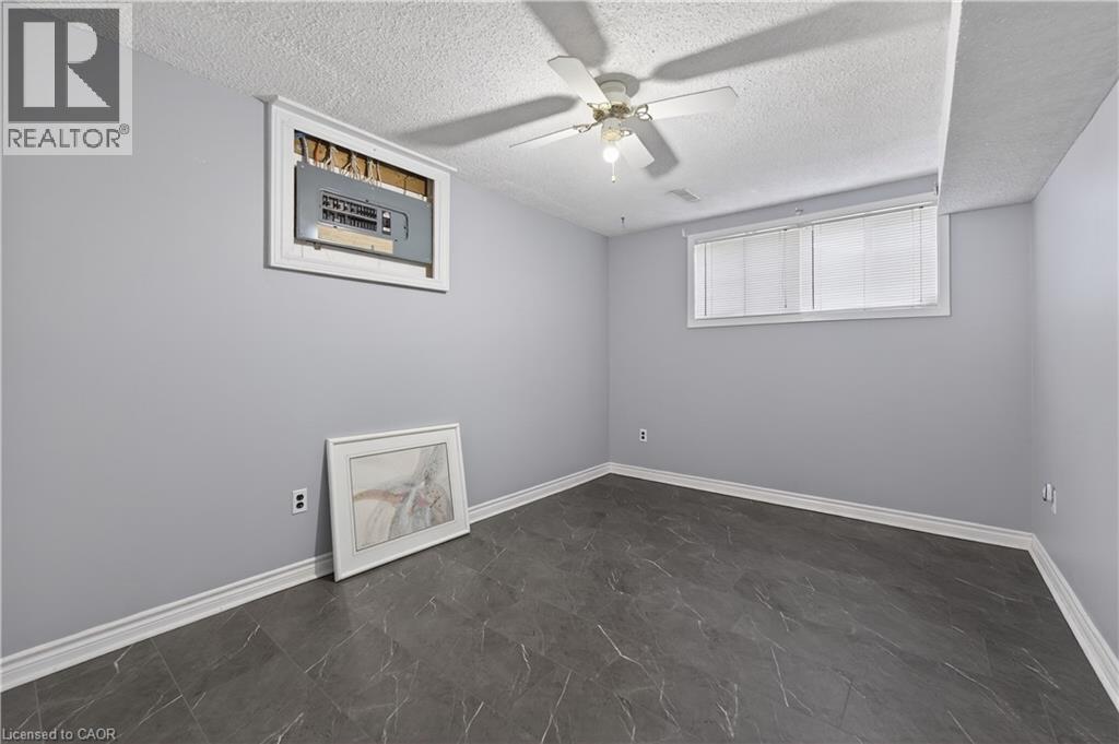 19 LYNWOOD Drive, Hamilton, Ontario, L8E3E7 — Photo 37