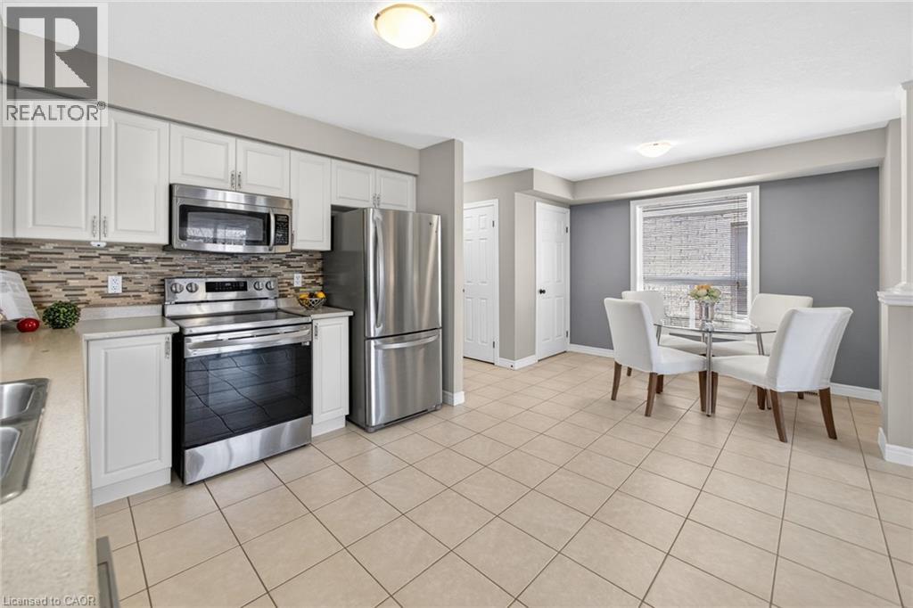 21 MULLIN Drive, Guelph, Ontario, N1E0E1 — Photo 10