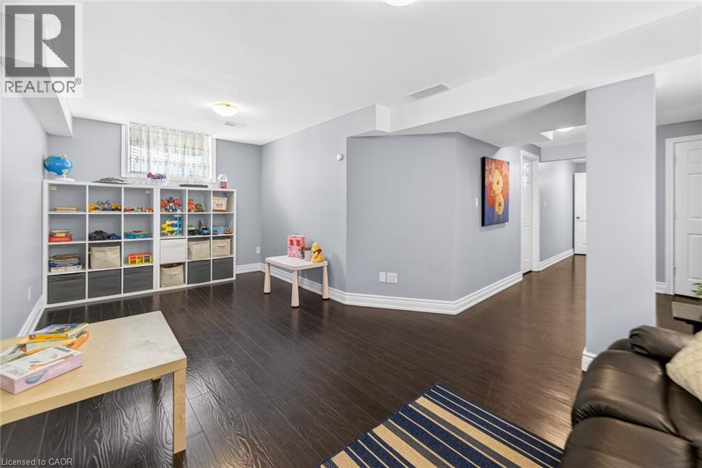 21 MULLIN Drive, Guelph, Ontario, N1E0E1 — Photo 34