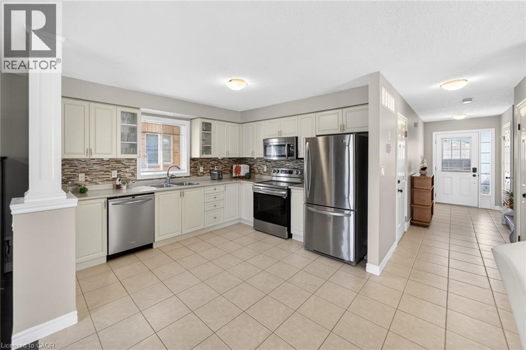 21 MULLIN Drive, Guelph, Ontario, N1E0E1 — Photo 6