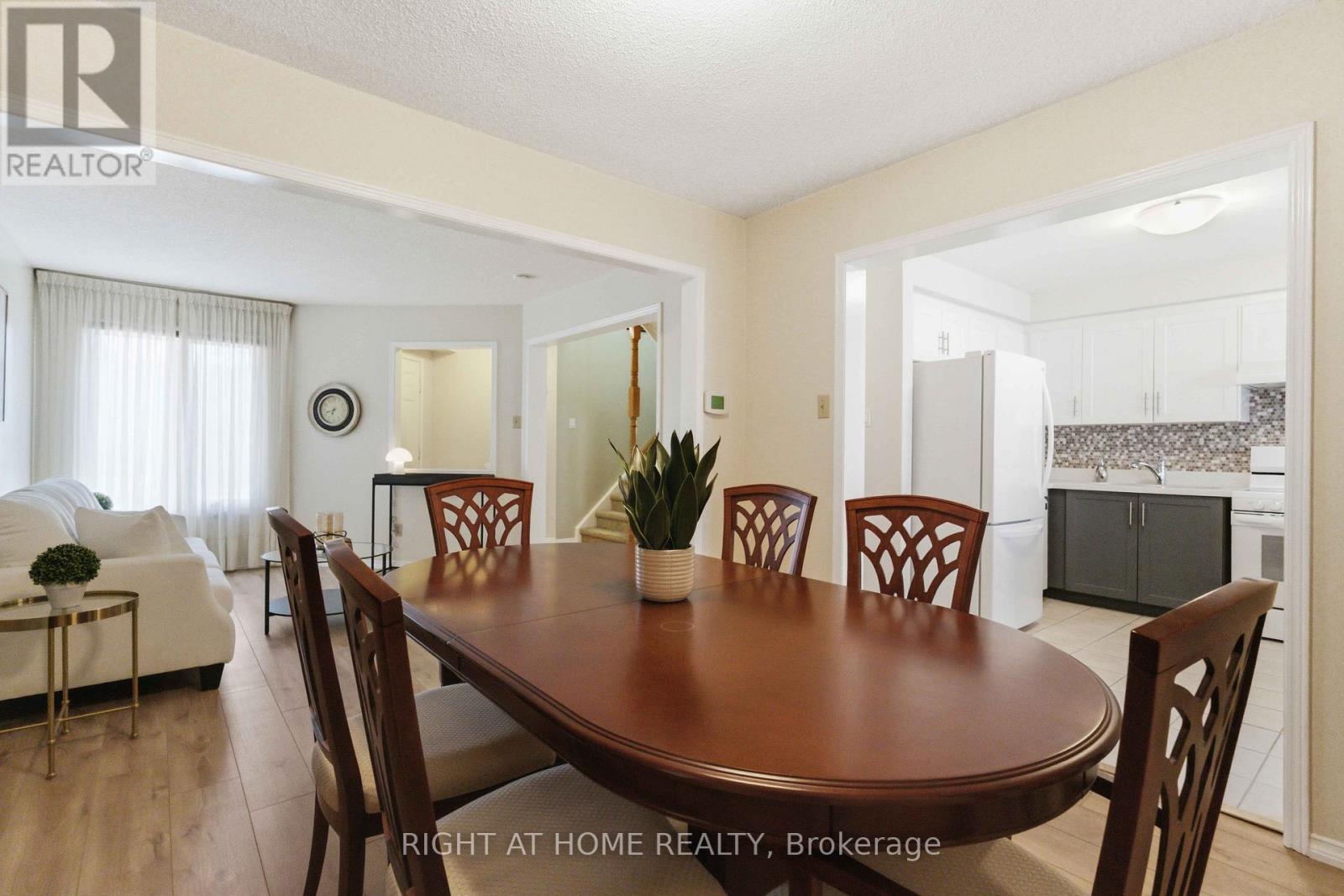 39 DAVIES CRESCENT, Whitby (Pringle Creek), Ontario, L1N8X4 — Photo 8