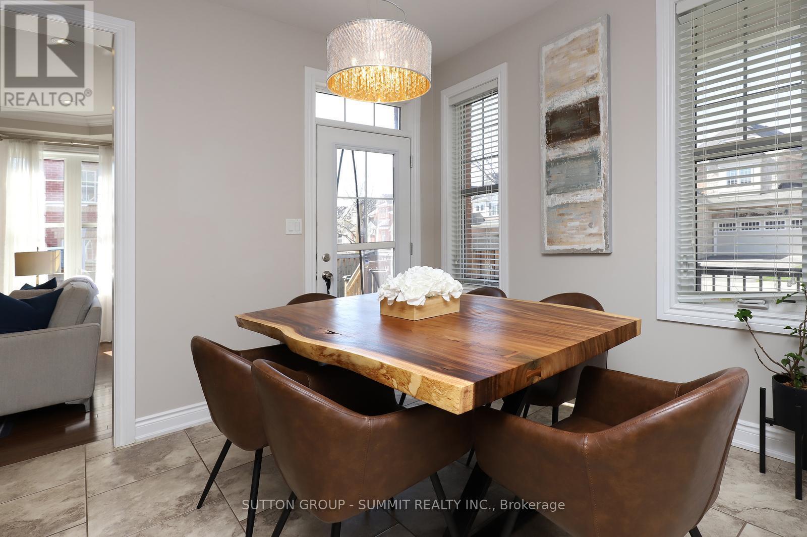 378 BLINCO TERRACE, Milton (CL Clarke), Ontario, L9T8Y6 — Photo 6