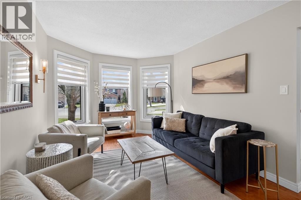 1151 CAMPBELL Court, Burlington, Ontario, L7S1Z7 — Photo 7