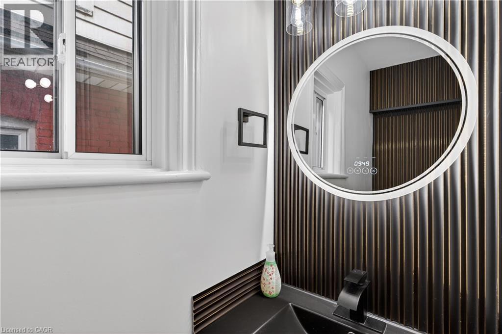 23 EDWARD Street, Hamilton, Ontario, L8L2V2 — Photo 10