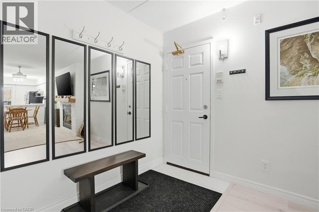 4003 KILMER Drive Unit# 207, Burlington, Ontario, L7M4M1 — Photo 2