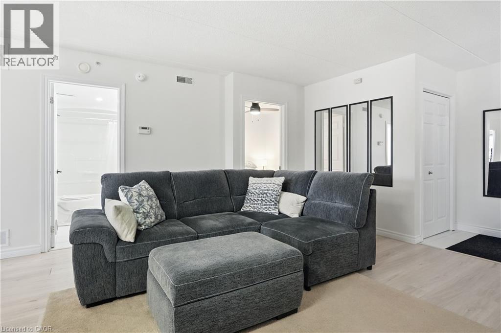 4003 KILMER Drive Unit# 207, Burlington, Ontario, L7M4M1 — Photo 8