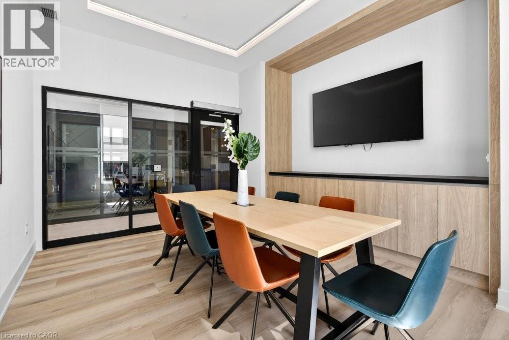 500 PLAINS Road E Unit# 207, Burlington, Ontario, L7T2E1 — Photo 15