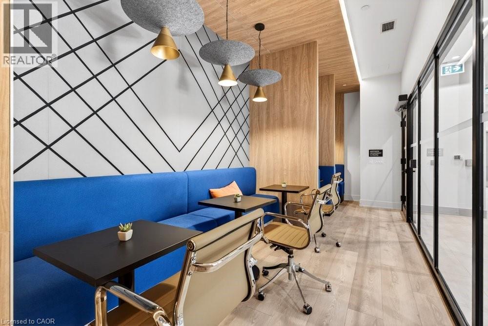 500 PLAINS Road E Unit# 207, Burlington, Ontario, L7T2E1 — Photo 18