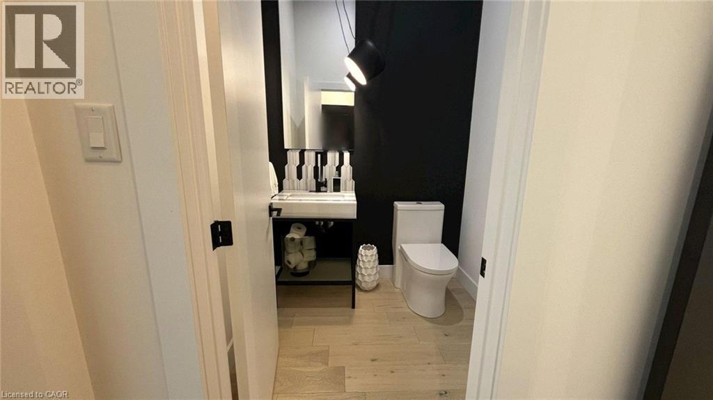 10118 JOHN Street, Grand Bend, Ontario, N0M1T0 — Photo 13
