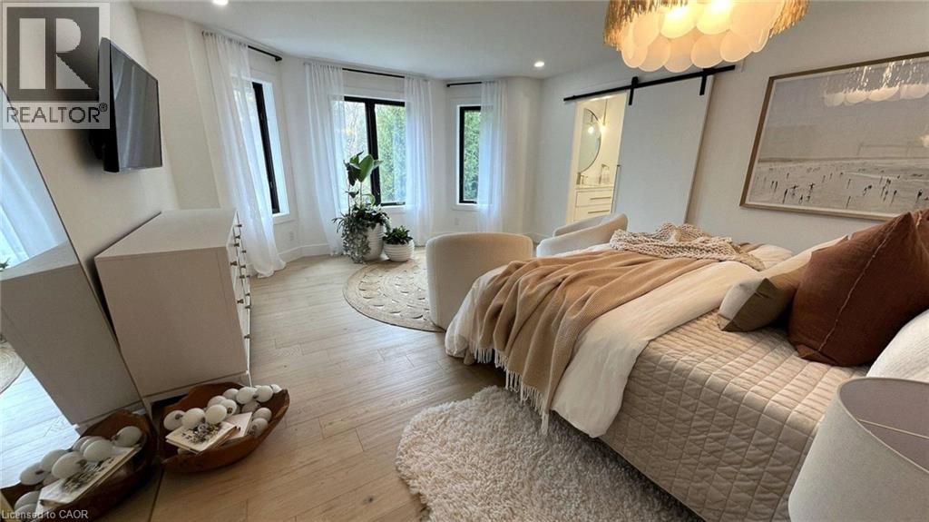 10118 JOHN Street, Grand Bend, Ontario, N0M1T0 — Photo 8