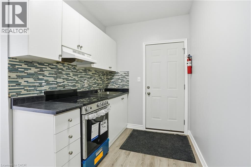 322 BARTON Street E Unit# 4, Hamilton, Ontario, L8L2X7 — Photo 3