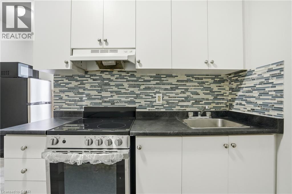 322 BARTON Street E Unit# 4, Hamilton, Ontario, L8L2X7 — Photo 4