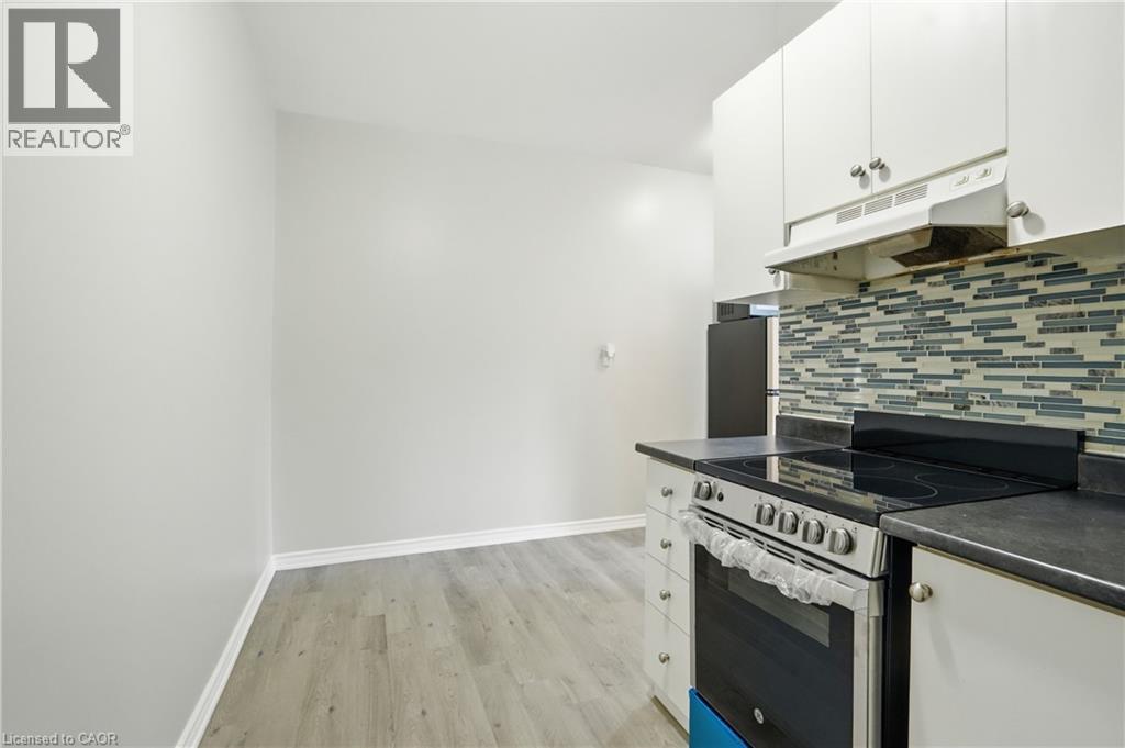 322 BARTON Street E Unit# 4, Hamilton, Ontario, L8L2X7 — Photo 5