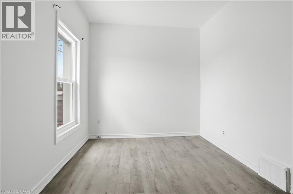 322 BARTON Street E Unit# 4, Hamilton, Ontario, L8L2X7 — Photo 9