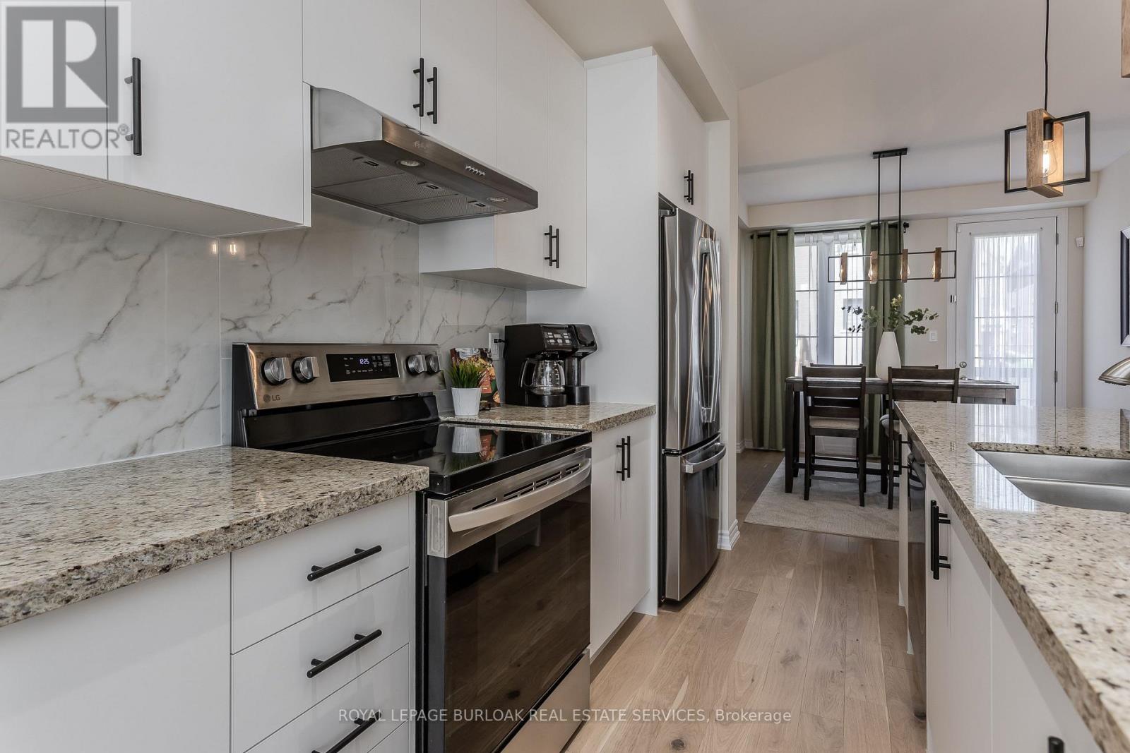 1401 ALMONTE DRIVE, Burlington (Tyandaga), Ontario, L7P0V8 — Photo 8