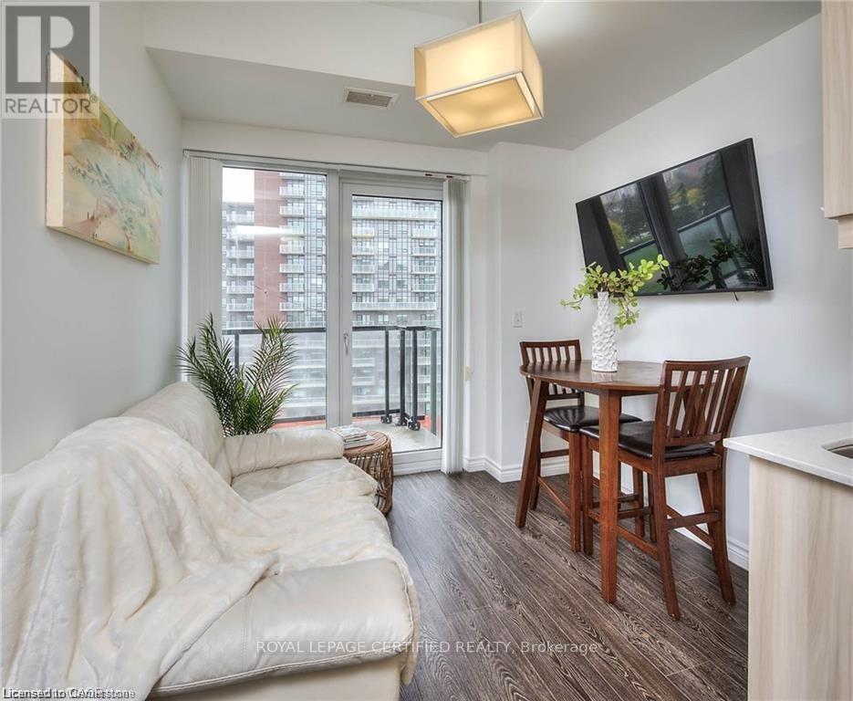 901 - 160 KING STREET N, Waterloo, Ontario, N2J2Y2 — Photo 5