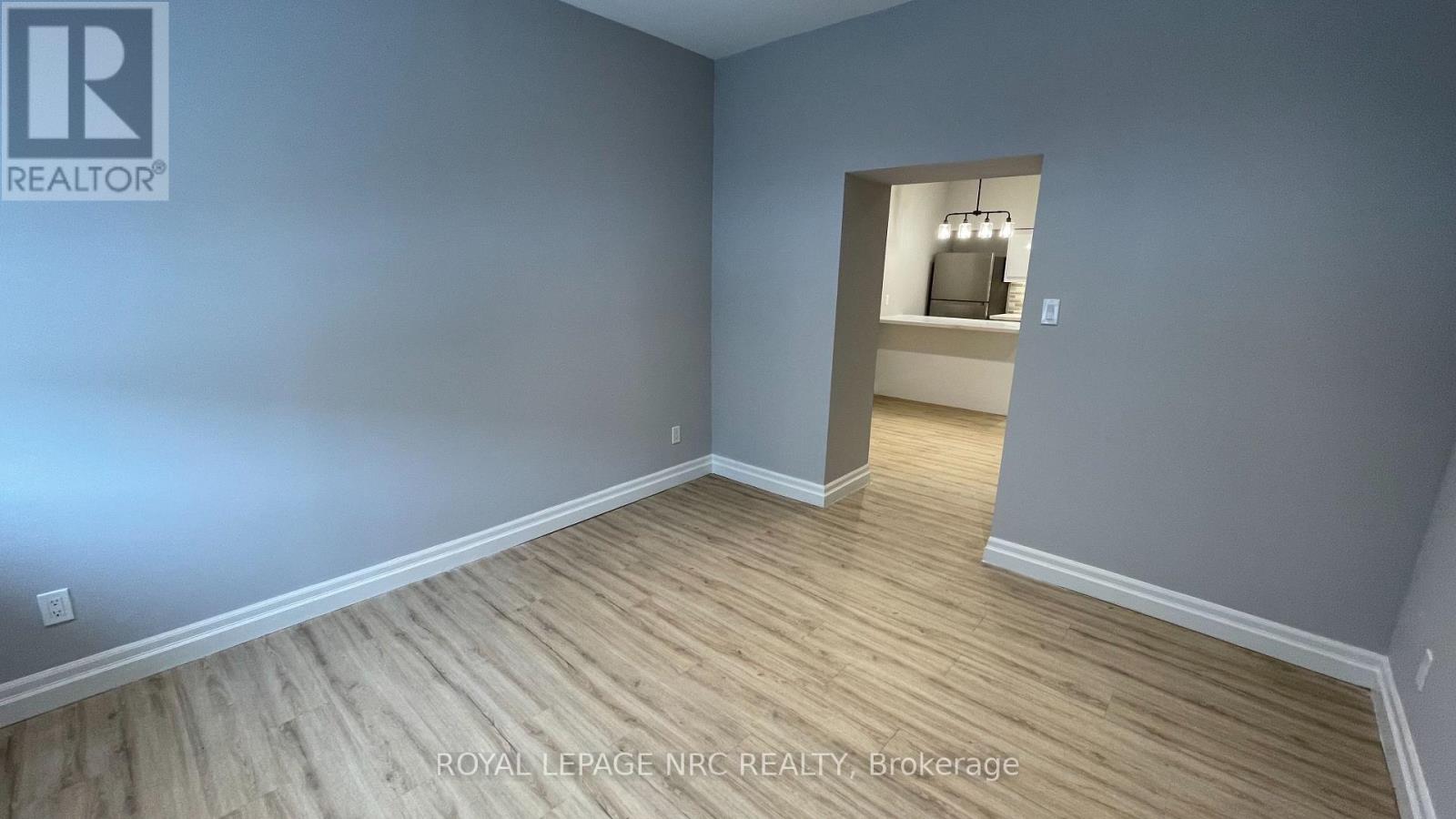 104 - 69 EAST MAIN STREET, Welland (Welland Downtown), Ontario, L3B3W4 — Photo 2