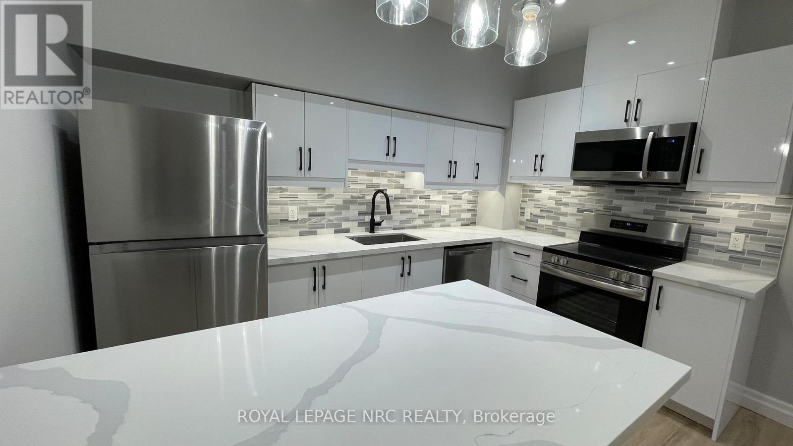 104 - 69 EAST MAIN STREET, Welland (Welland Downtown), Ontario, L3B3W4 — Photo 4