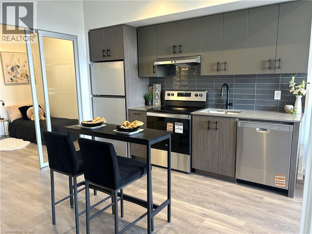 4878 POWERS Common Unit# 118, Burlington, Ontario, L7M0W7 — Photo 5