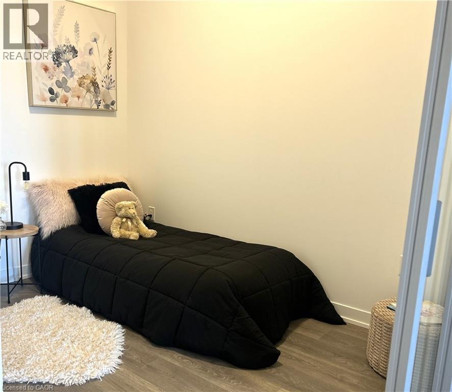 4878 POWERS Common Unit# 118, Burlington, Ontario, L7M0W7 — Photo 9