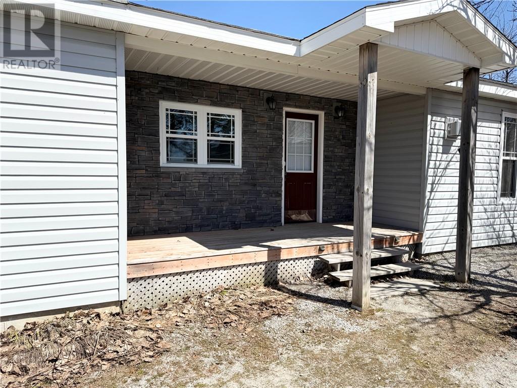 128 Hwy 540B, Gore Bay, Ontario, P0P1H0 — Photo 3