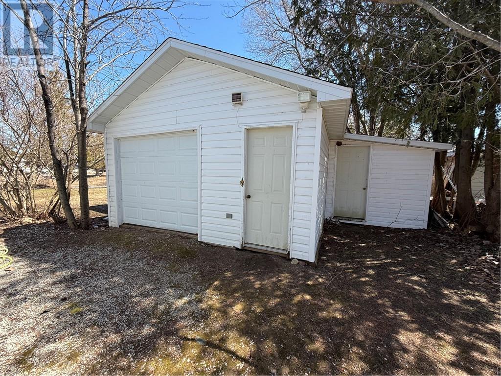 128 Hwy 540B, Gore Bay, Ontario, P0P1H0 — Photo 4