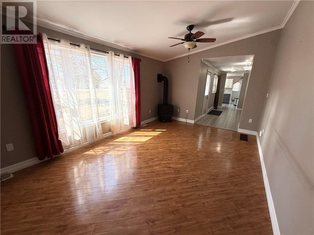 128 Hwy 540B, Gore Bay, Ontario, P0P1H0 — Photo 9