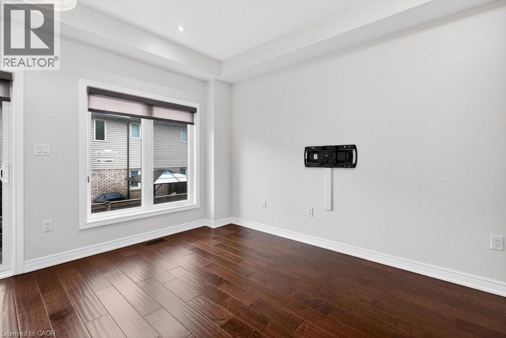 377 GLANCASTER Road Unit# 16, Ancaster, Ontario, L9G0G4 — Photo 12