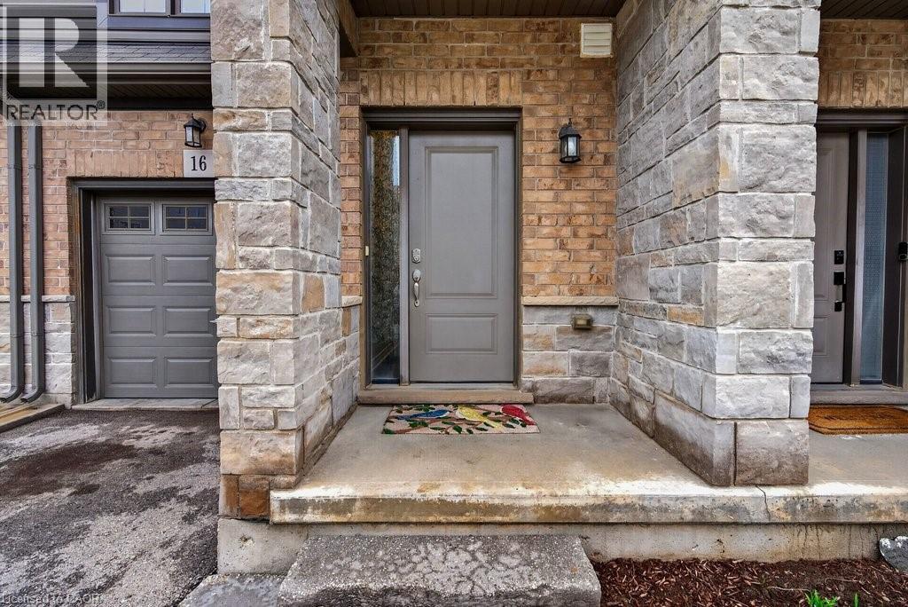 377 GLANCASTER Road Unit# 16, Ancaster, Ontario, L9G0G4 — Photo 3
