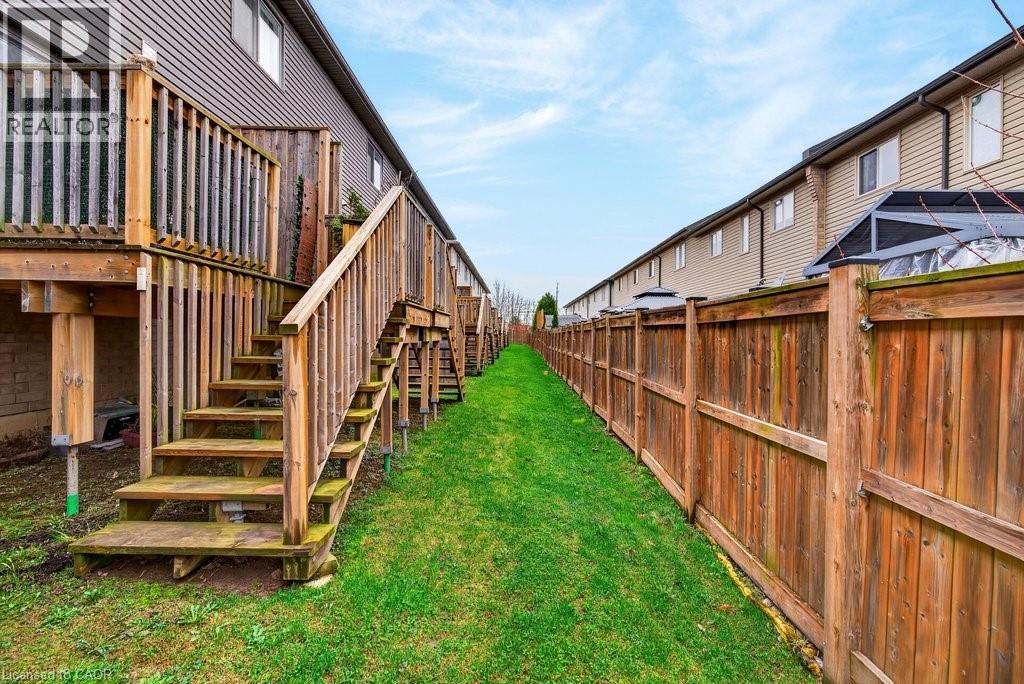 377 GLANCASTER Road Unit# 16, Ancaster, Ontario, L9G0G4 — Photo 42