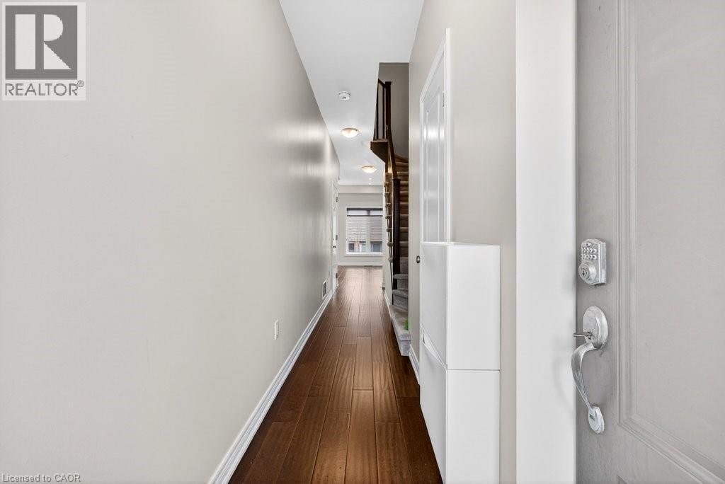 377 GLANCASTER Road Unit# 16, Ancaster, Ontario, L9G0G4 — Photo 5