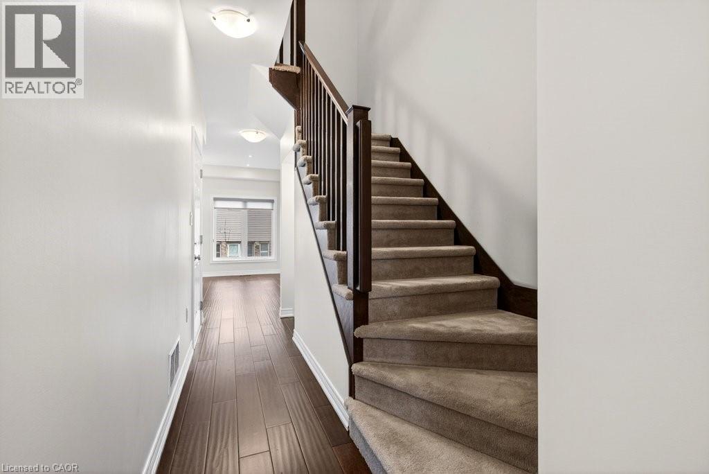 377 GLANCASTER Road Unit# 16, Ancaster, Ontario, L9G0G4 — Photo 6