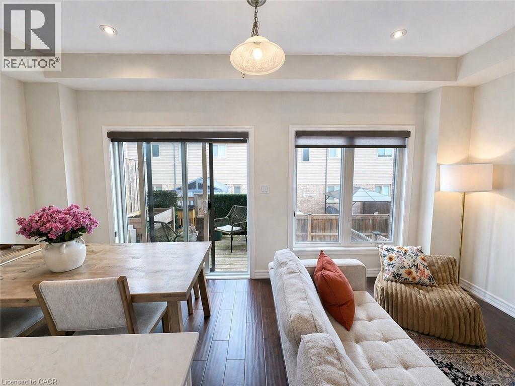 377 GLANCASTER Road Unit# 16, Ancaster, Ontario, L9G0G4 — Photo 8