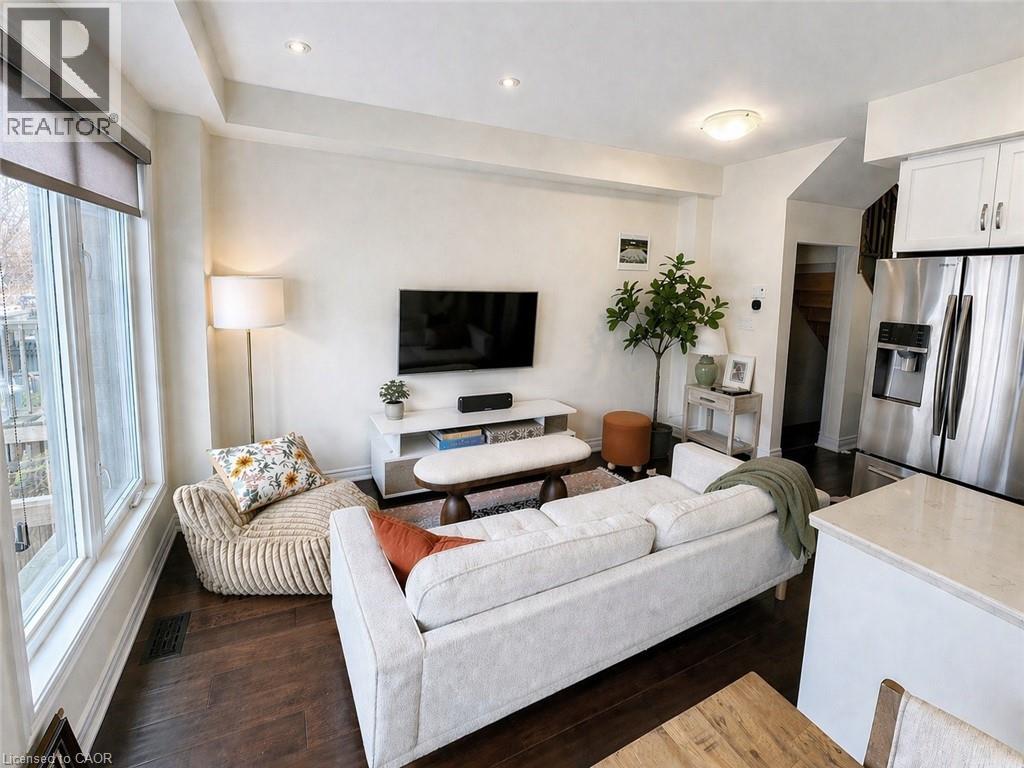 377 GLANCASTER Road Unit# 16, Ancaster, Ontario, L9G0G4 — Photo 9