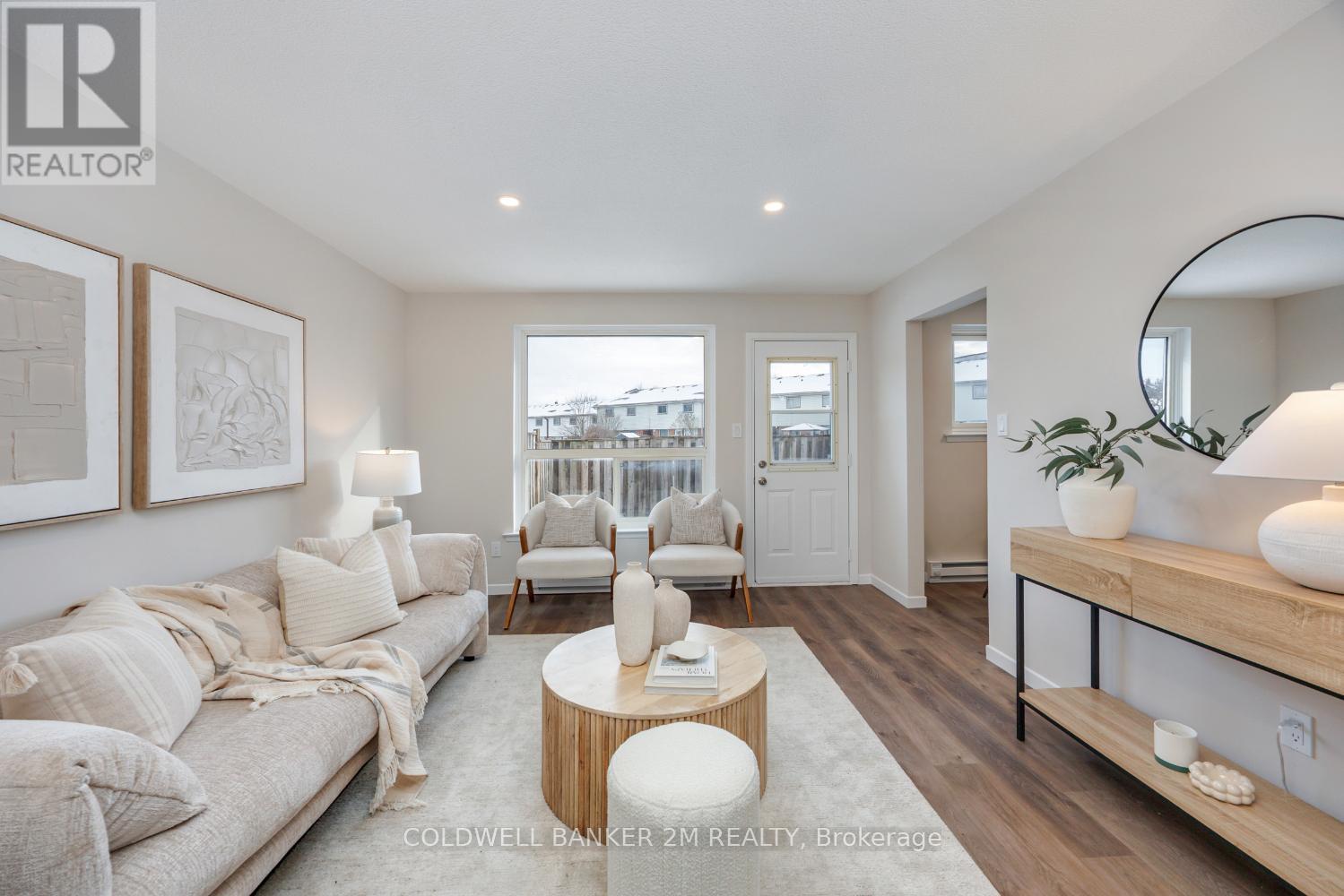 100 - 120 NONQUON ROAD, Oshawa (Centennial), Ontario, L1G7E6 — Photo 15