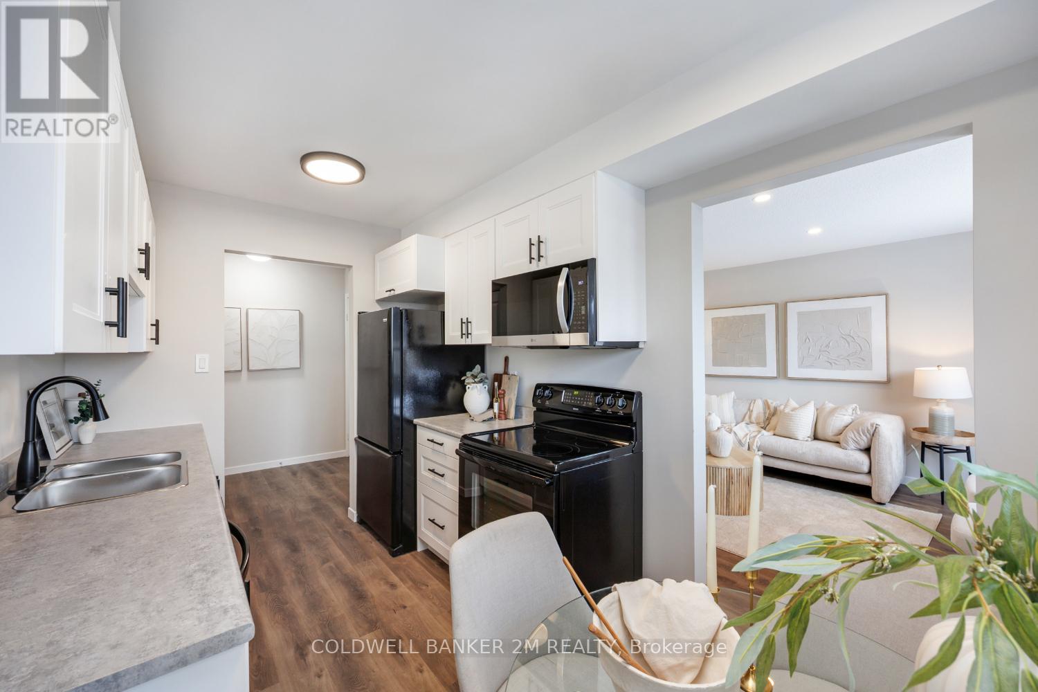 100 - 120 NONQUON ROAD, Oshawa (Centennial), Ontario, L1G7E6 — Photo 8