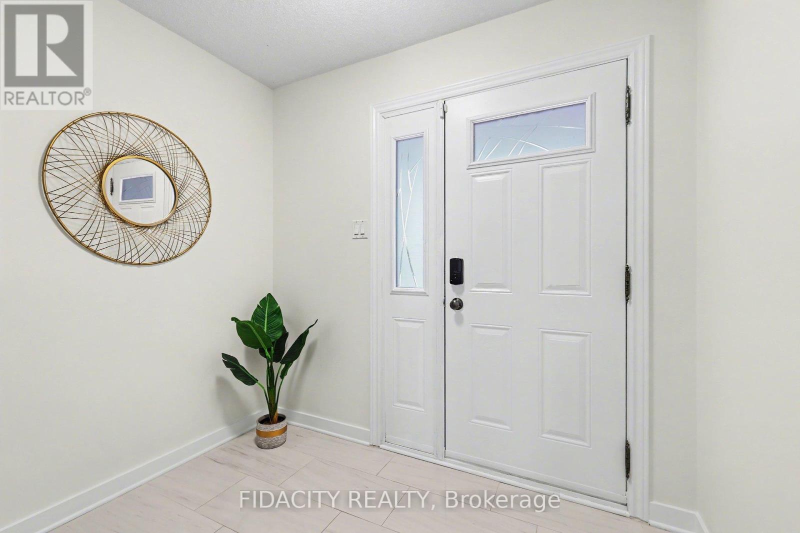 1 KATHLEEN CRESCENT, Ottawa, Ontario, K2S1L6 — Photo 4