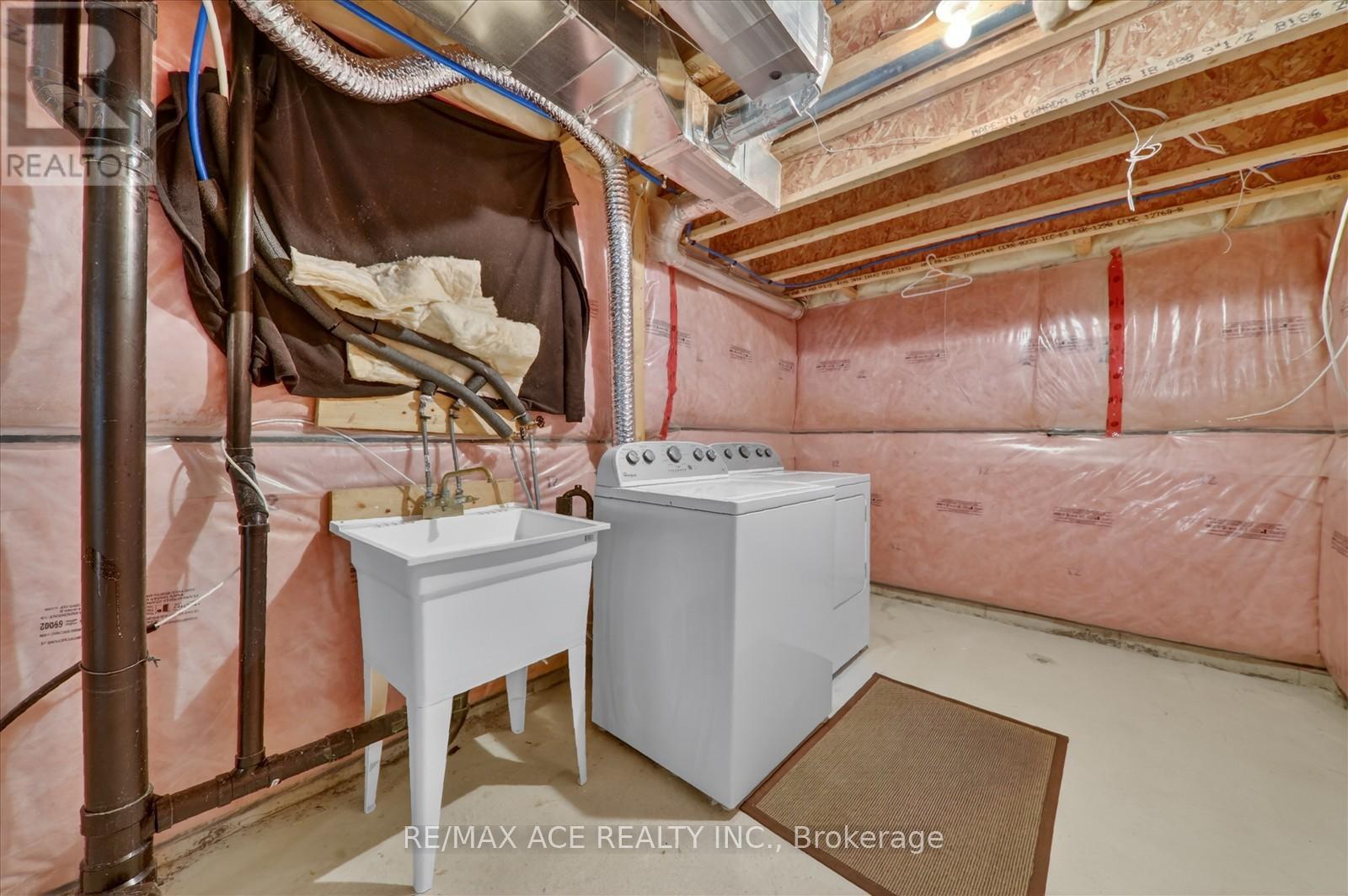 1034 BYRON STREET N, Whitby (Williamsburg), Ontario, L1N0E5 — Photo 36