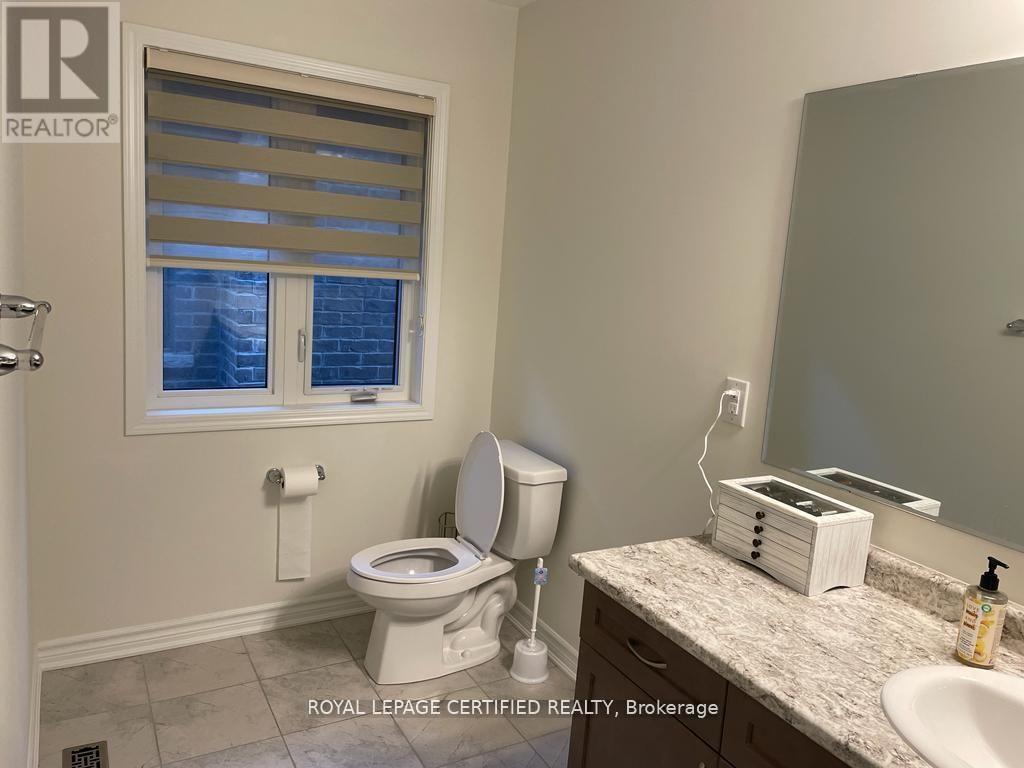 9 AFFUSION ROAD E, Brampton (Northwest Brampton), Ontario, L7A0H1 — Photo 11