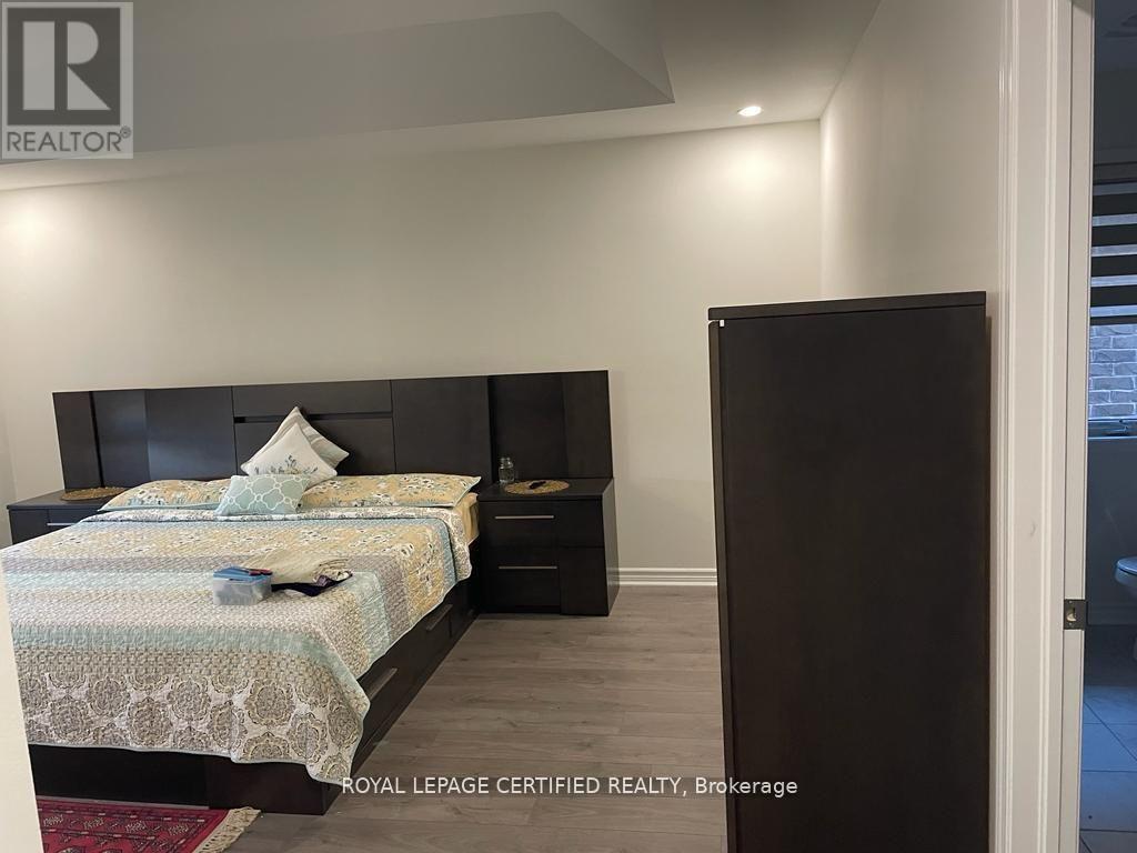 9 AFFUSION ROAD E, Brampton (Northwest Brampton), Ontario, L7A0H1 — Photo 13