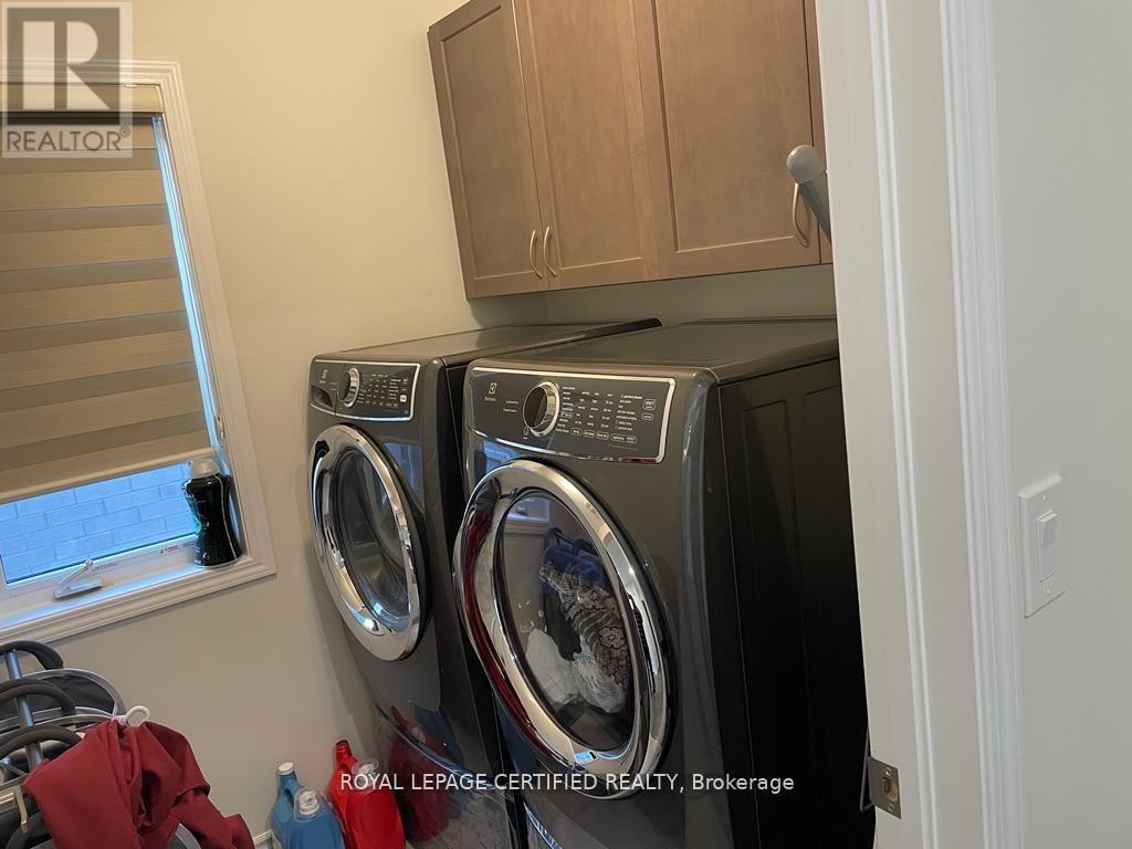 9 AFFUSION ROAD E, Brampton (Northwest Brampton), Ontario, L7A0H1 — Photo 14