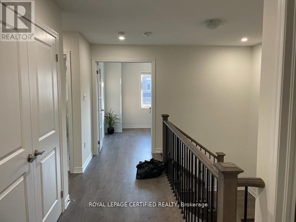 9 AFFUSION ROAD E, Brampton (Northwest Brampton), Ontario, L7A0H1 — Photo 9